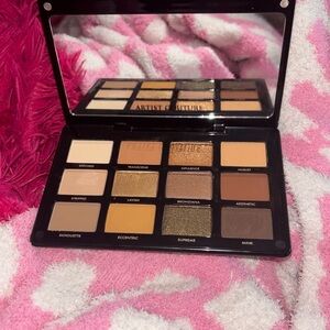Artist Couture Eyeshadow Palette - Neutral Shades